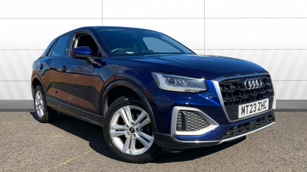 Audi Q2 Sport Blue