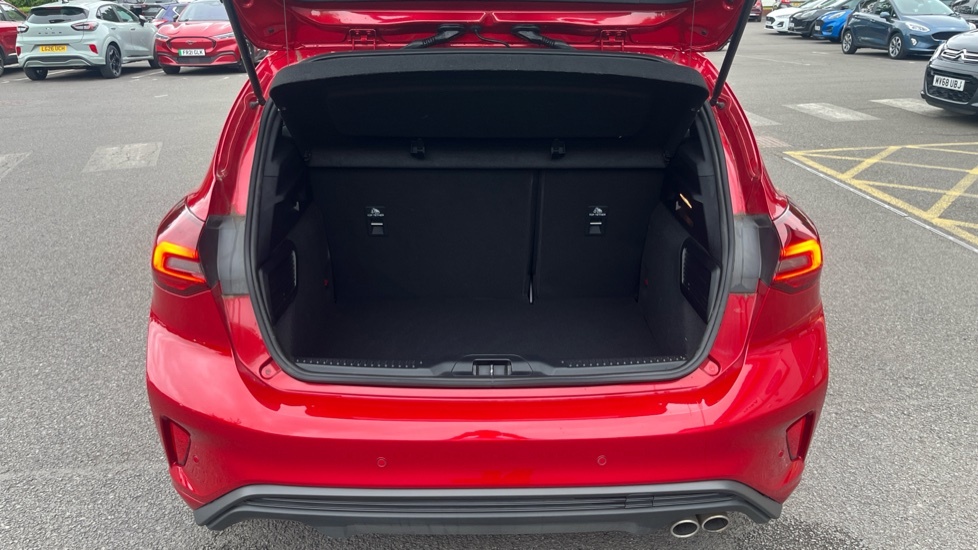 Ford Focus 1.0 St-line X Black #4