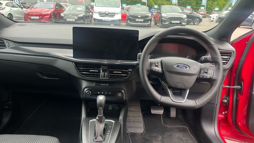 Ford Focus 1.0 St-line X Black #10