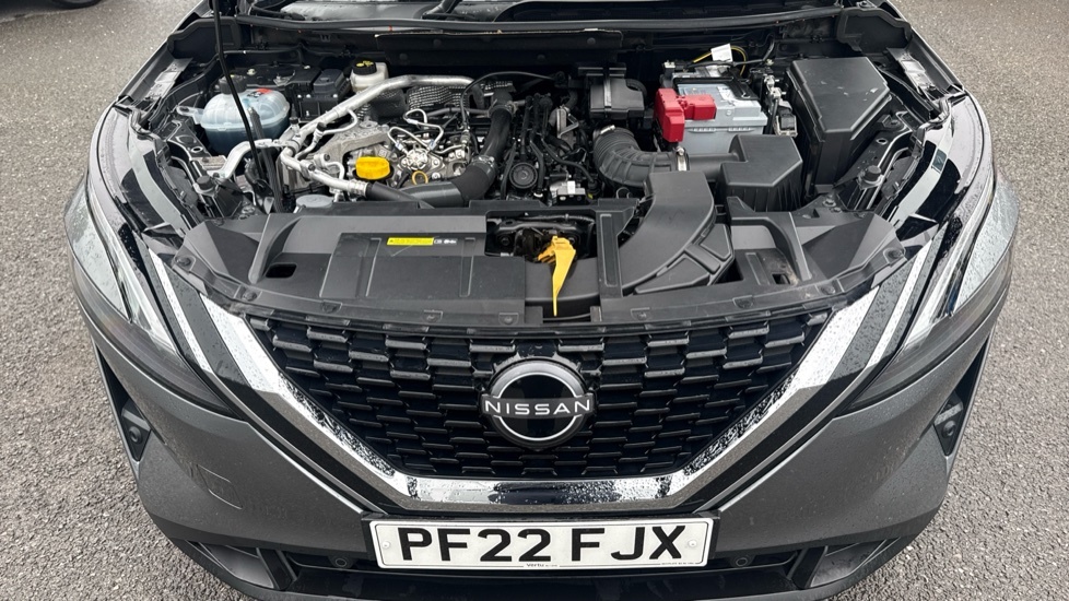 Nissan Qashqai 1.5 E-power N-connecta Grey #8