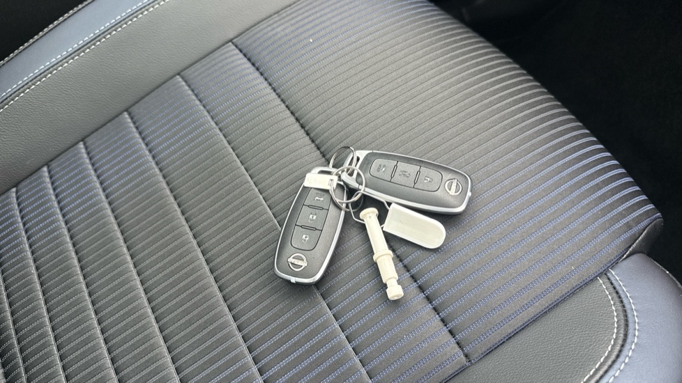 Nissan Qashqai 1.5 E-power N-connecta Grey #22