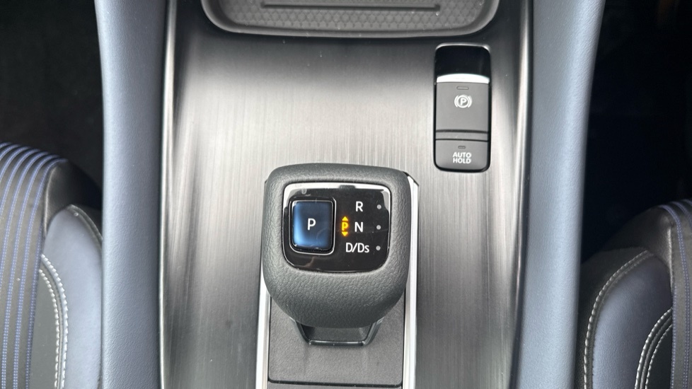 Nissan Qashqai 1.5 E-power N-connecta Grey #41
