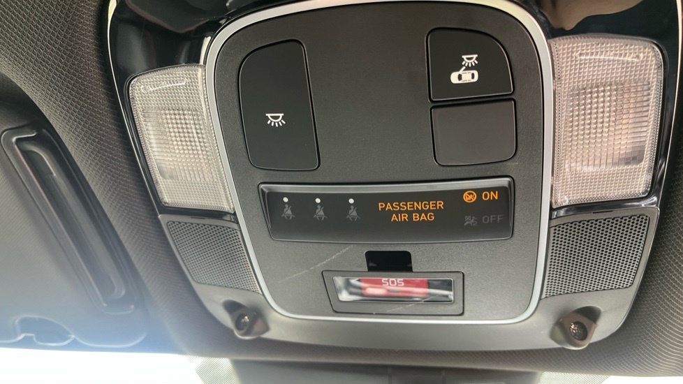 Hyundai Tucson Ultimate White #31