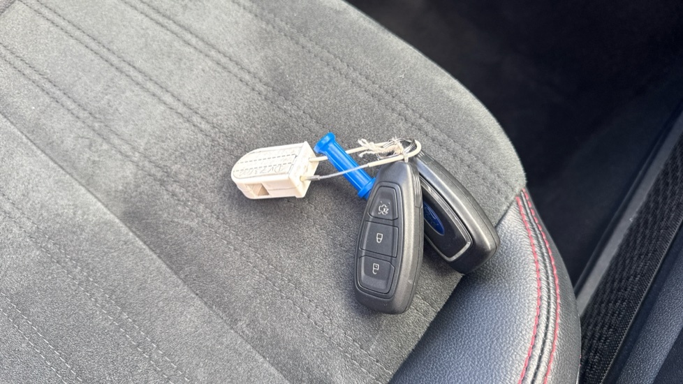 Ford Kuga St-line Edition Blue #19