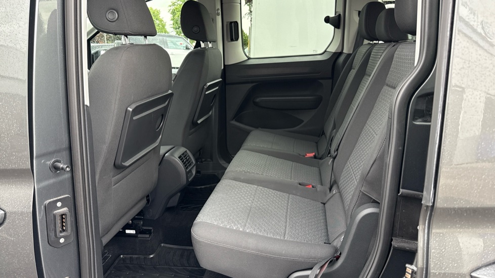 Ford Tourneo Connect 2.0 Ecoblue Active White #16