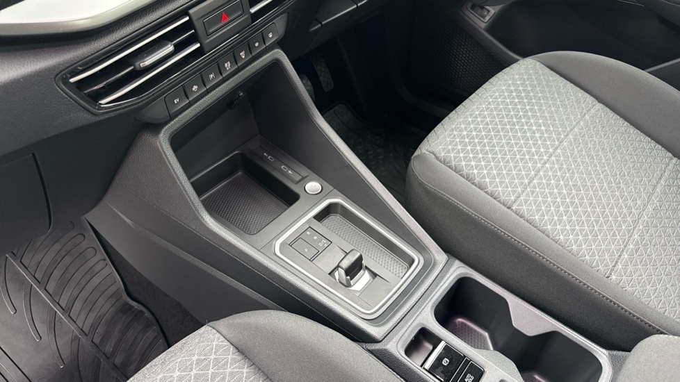 Ford Tourneo Connect 2.0 Ecoblue Active White #13