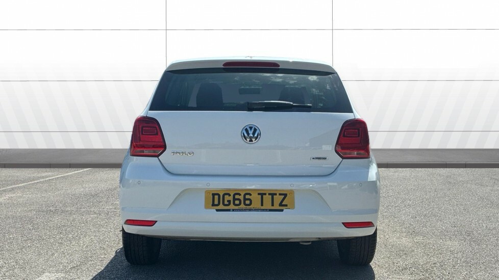 Volkswagen Polo Match DG66TTZ White #6