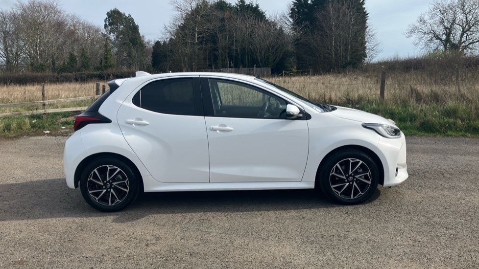 Toyota Yaris Hatchback #29