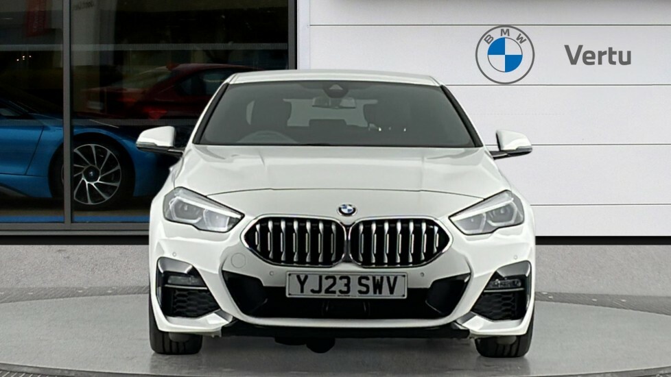 BMW 2 Series M235i Xdrive Step White #16