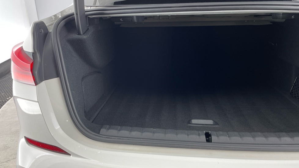 BMW 2 Series M235i Xdrive Step White #41