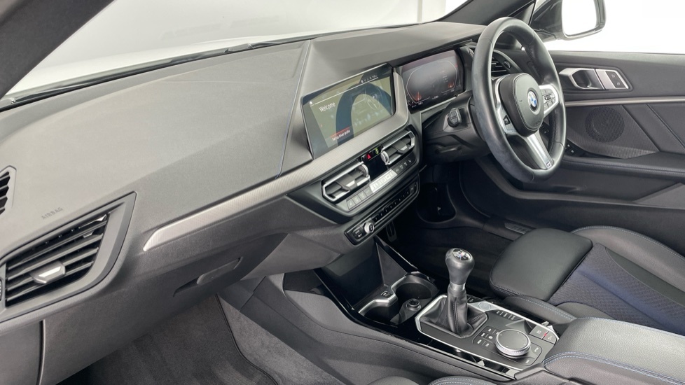 BMW 2 Series M235i Xdrive Step White #7