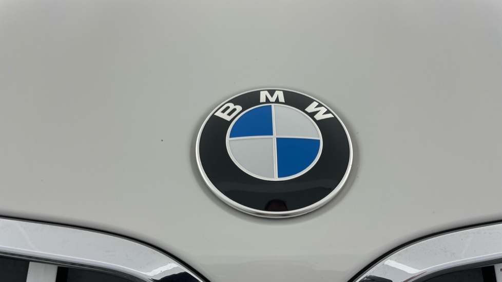 BMW 2 Series M235i Xdrive Step White #24