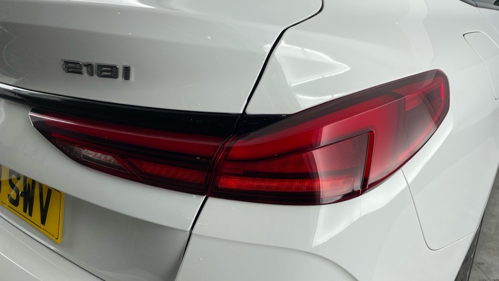 BMW 2 Series M235i Xdrive Step White #22