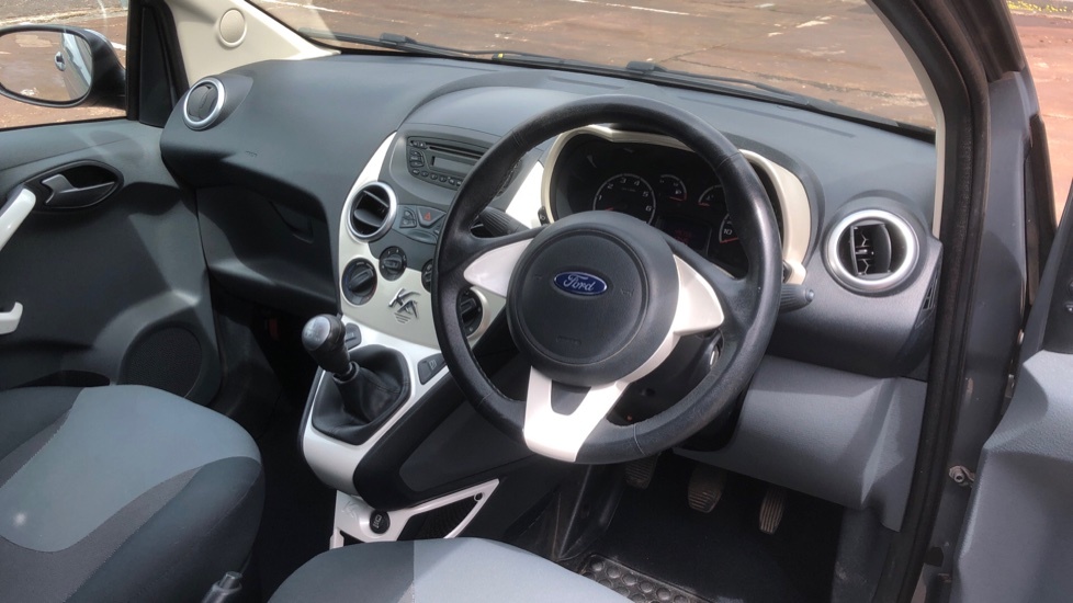 Ford KA Zetec Silver #11