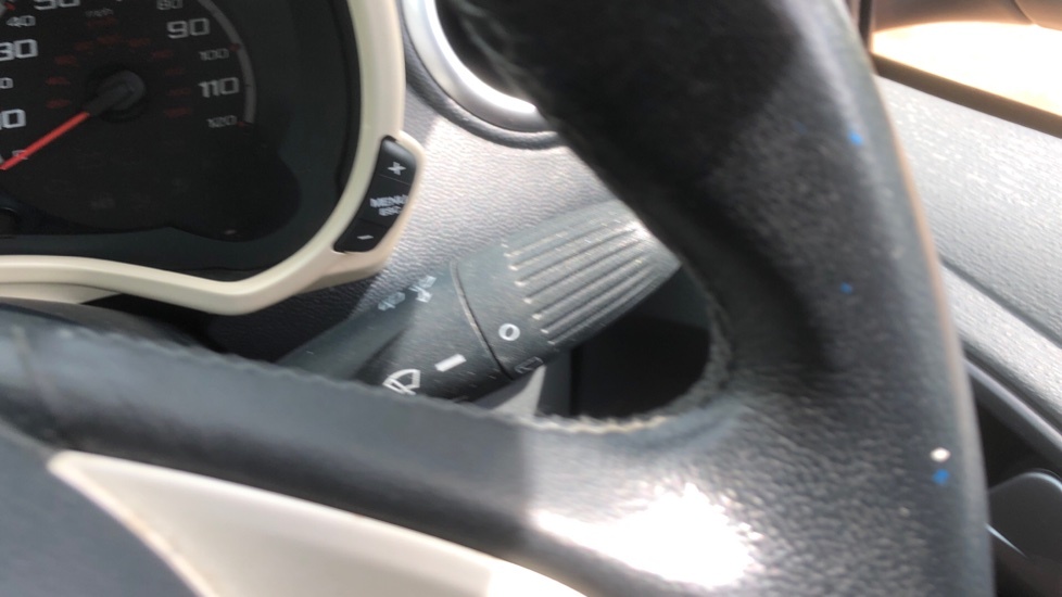 Ford KA Zetec Silver #27