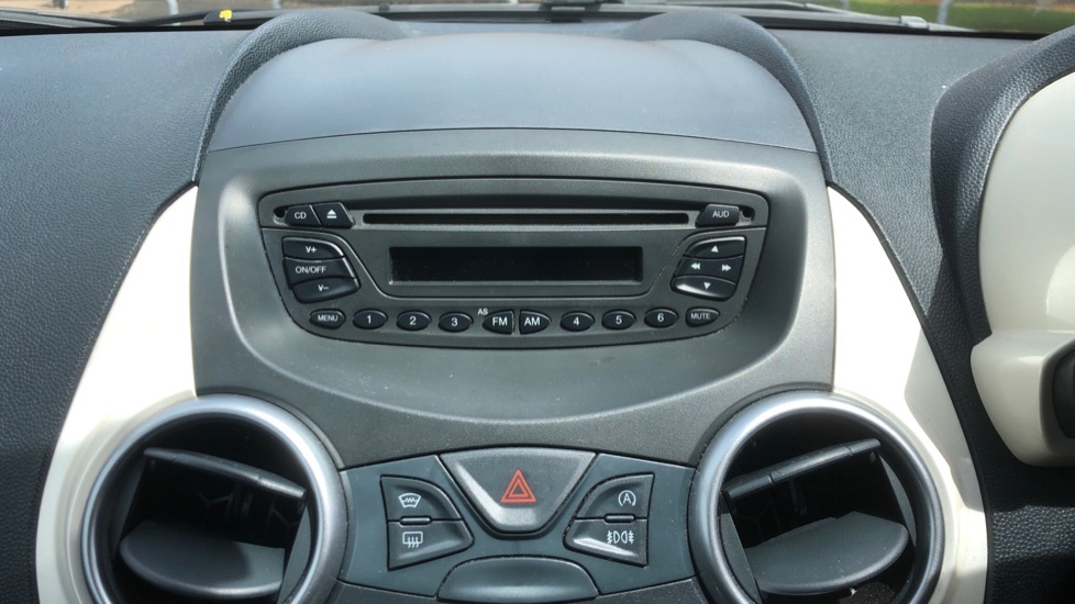 Ford KA Zetec Silver #12