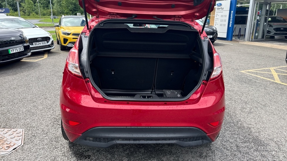 Ford Fiesta St-line Red #4