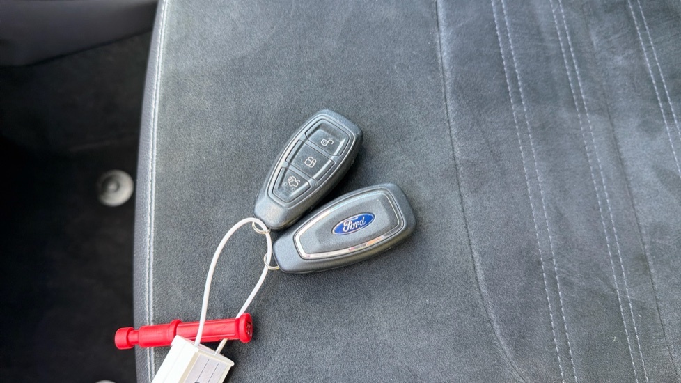 Ford Kuga 1.5L Titanium Grey #20