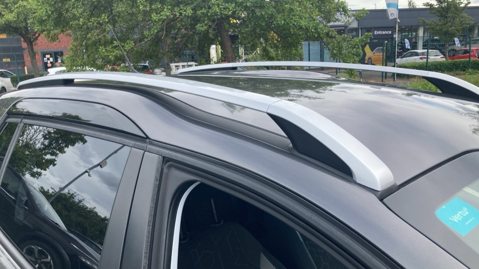 Peugeot 2008 2008 Allure Premium Black #25