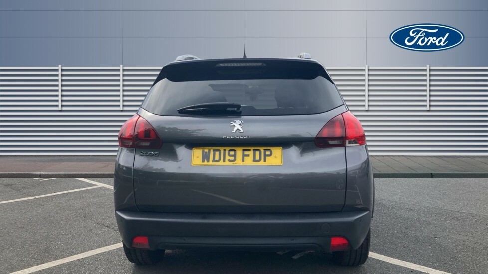 Peugeot 2008 Signature Grey #6