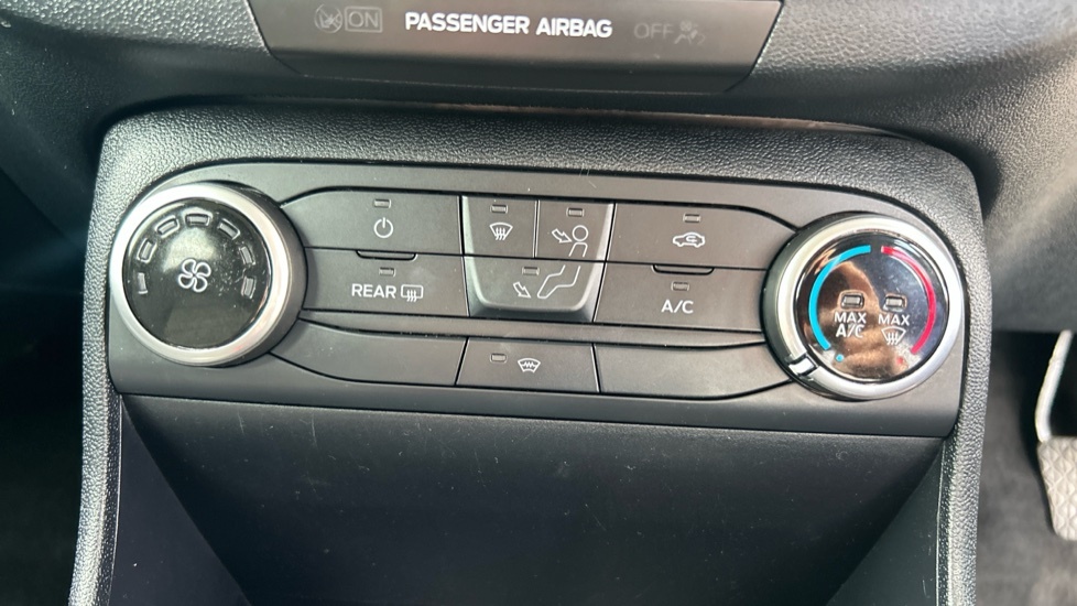 Ford Fiesta 1.0 Ecoboost Titanium X Grey #28