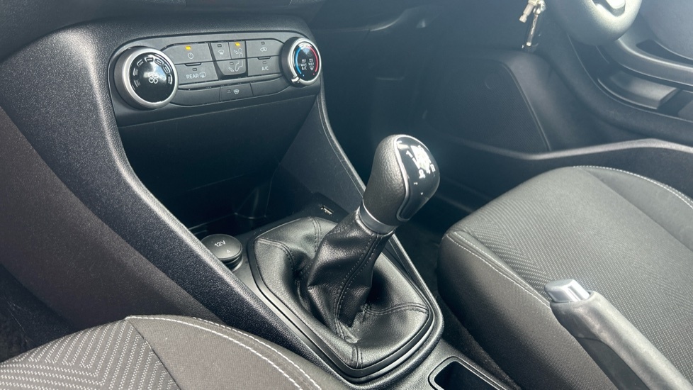 Ford Fiesta 1.0 Ecoboost Titanium X Grey #13