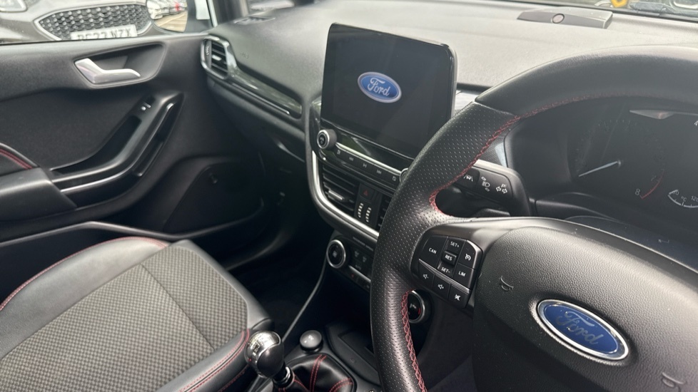 Ford Fiesta 1.0 Ecoboost 95 Trend Red #14