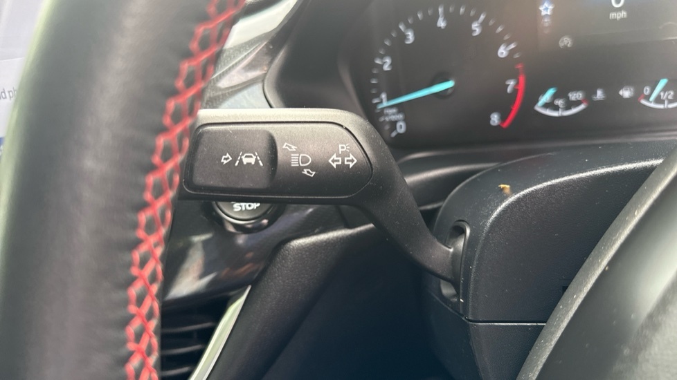 Ford Fiesta 1.0 Ecoboost 95 Trend Red #38