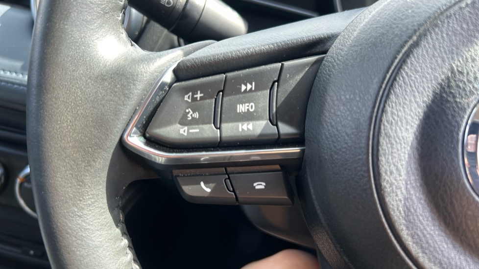 Mazda 2 1.5 Skyactiv G Se-l Nav White #29