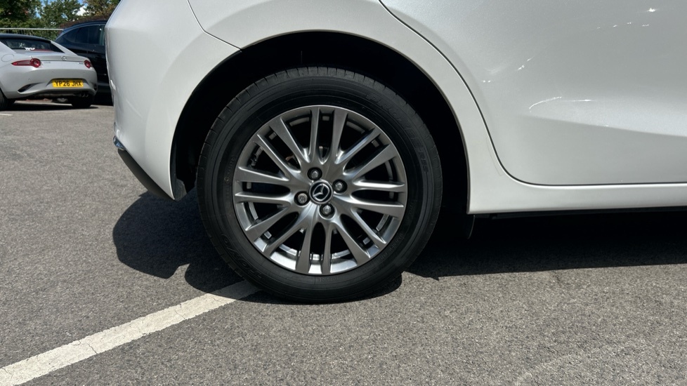 Mazda 2 1.5 Skyactiv G Se-l Nav White #34