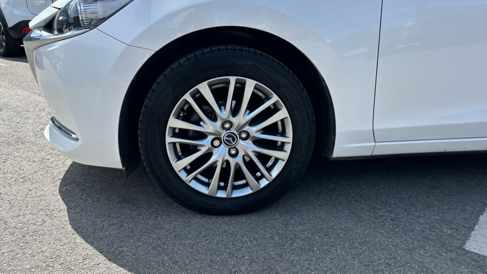 Mazda 2 1.5 Skyactiv G Se-l Nav White #36
