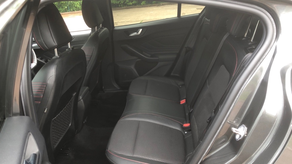 Ford Focus 1.0I 125Ps Titanium X Estate Grey #16