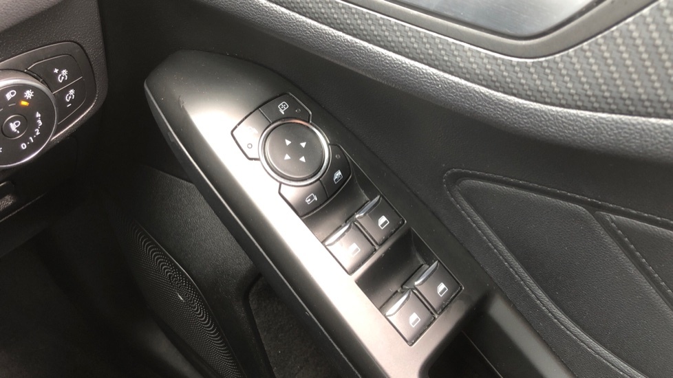 Ford Focus 1.0I 125Ps Titanium X Estate Grey #28