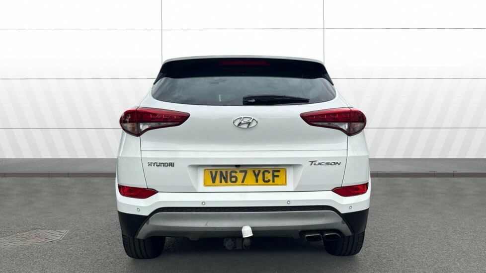 Hyundai Tucson Sport Edition White #6