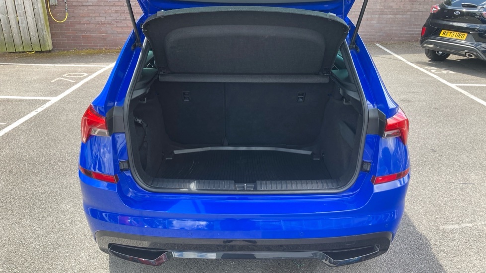 Skoda Kamiq Monte Carlo Blue #4