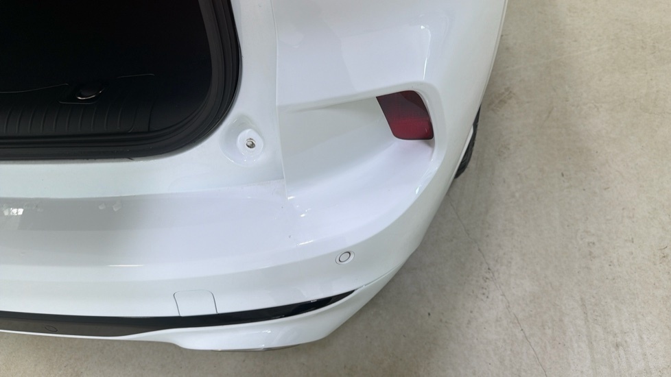 Ford Kuga 2.5 Fhev St-line X Cvt White #23