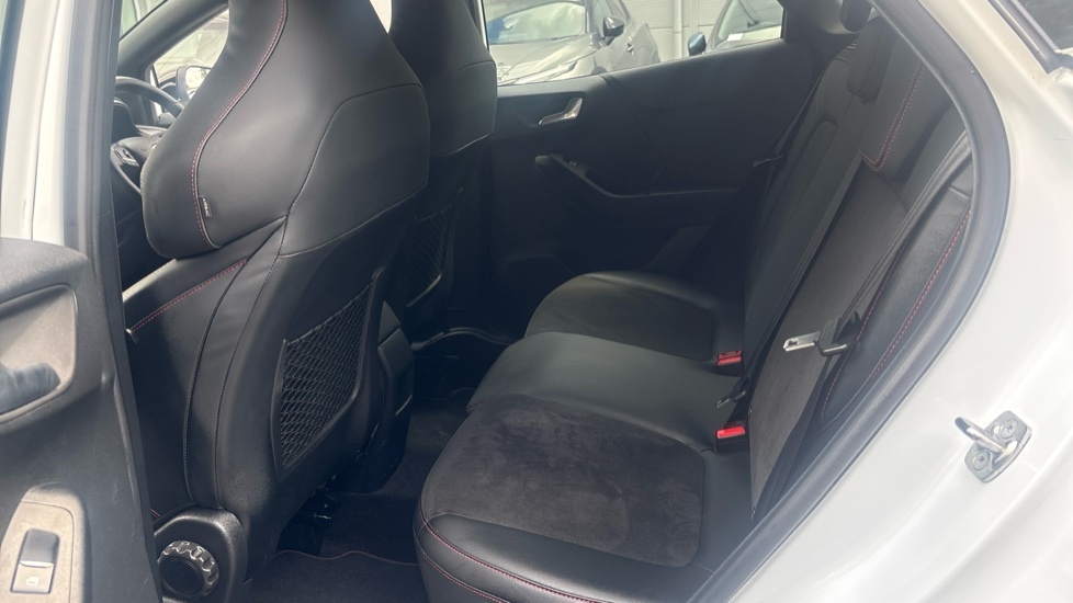Ford Puma 1.0 Ecoboost Hybrid Mhev Titanium #16