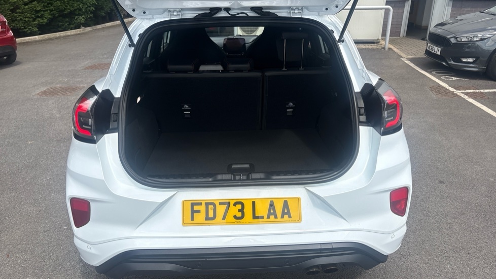 Ford Puma St White #4