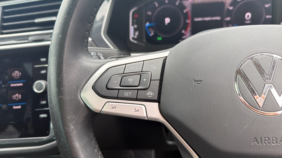 Volkswagen Tiguan Suv Grey #34