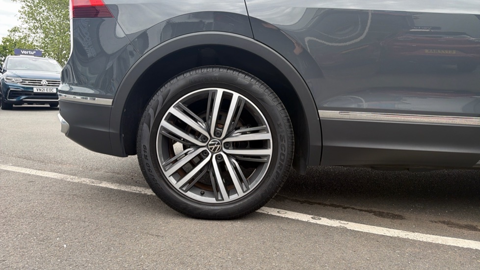 Volkswagen Tiguan Suv Grey #7