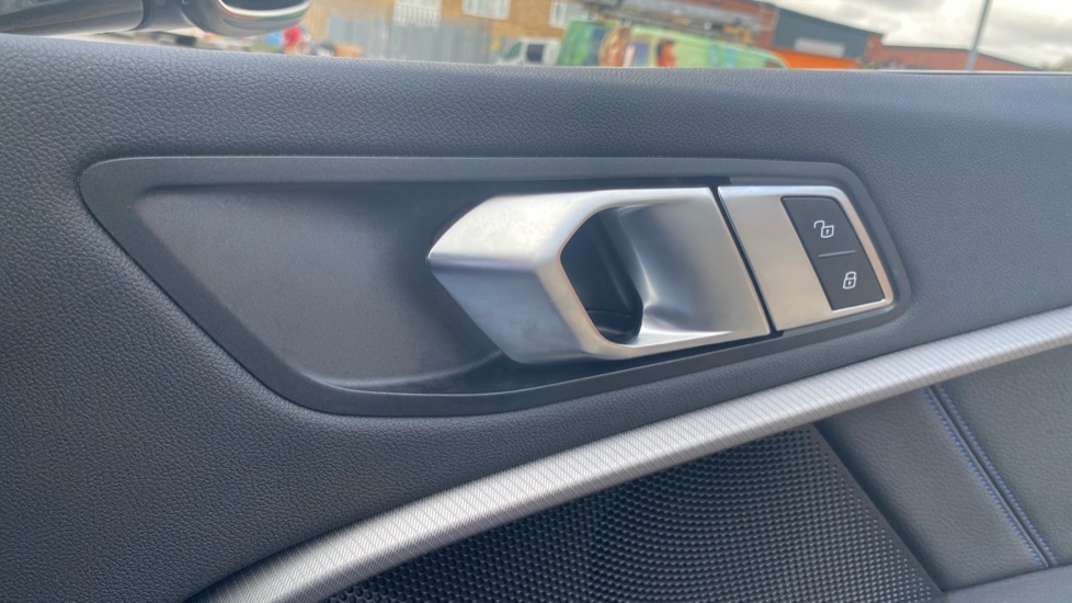 BMW 2 Series 218I Sport Gran Coupe White #31