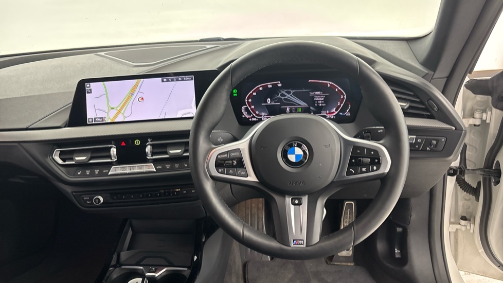 BMW 2 Series M Sport White #5