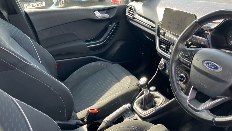 Ford Fiesta Titanium Black #14