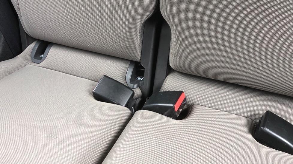 Ford Tourneo Courier Zetec Red #17