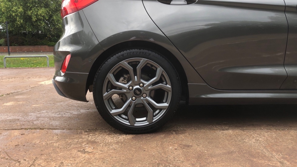 Ford Fiesta Titanium X White #7