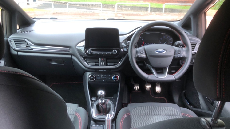Ford Fiesta Titanium X White #10