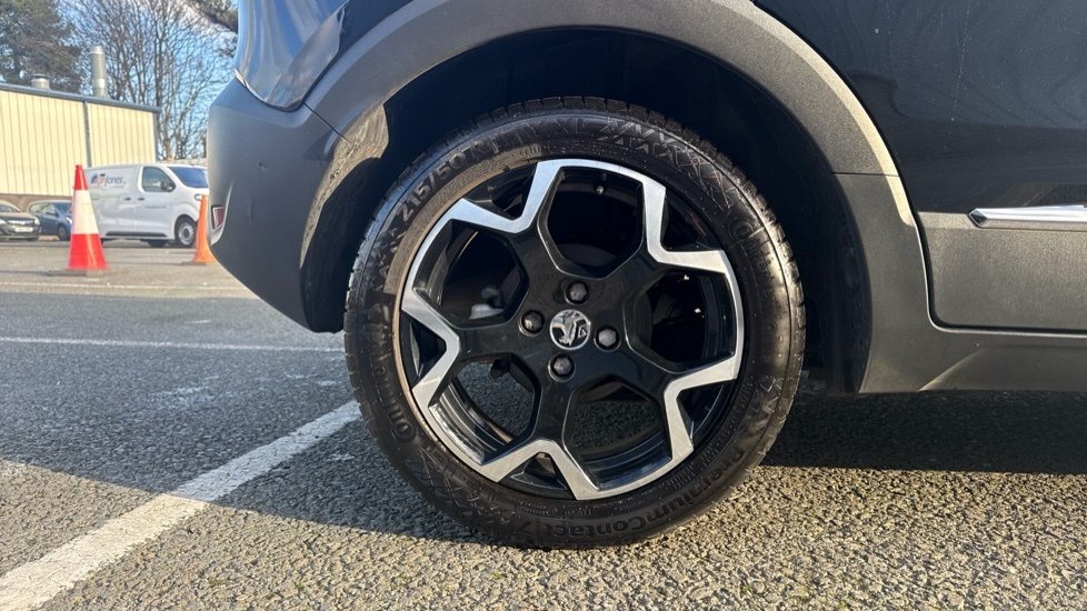 Vauxhall Crossland Suv #7