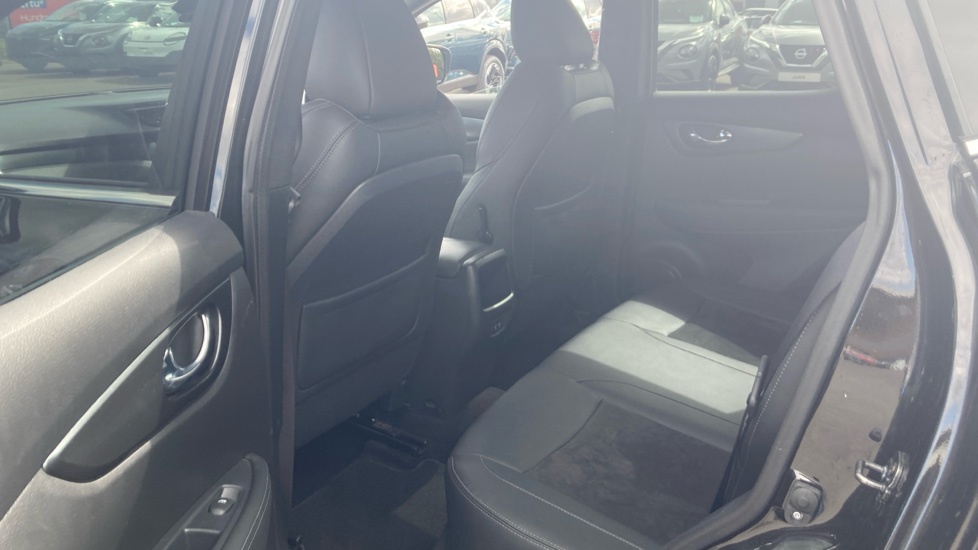 Nissan Qashqai Hatchback #16