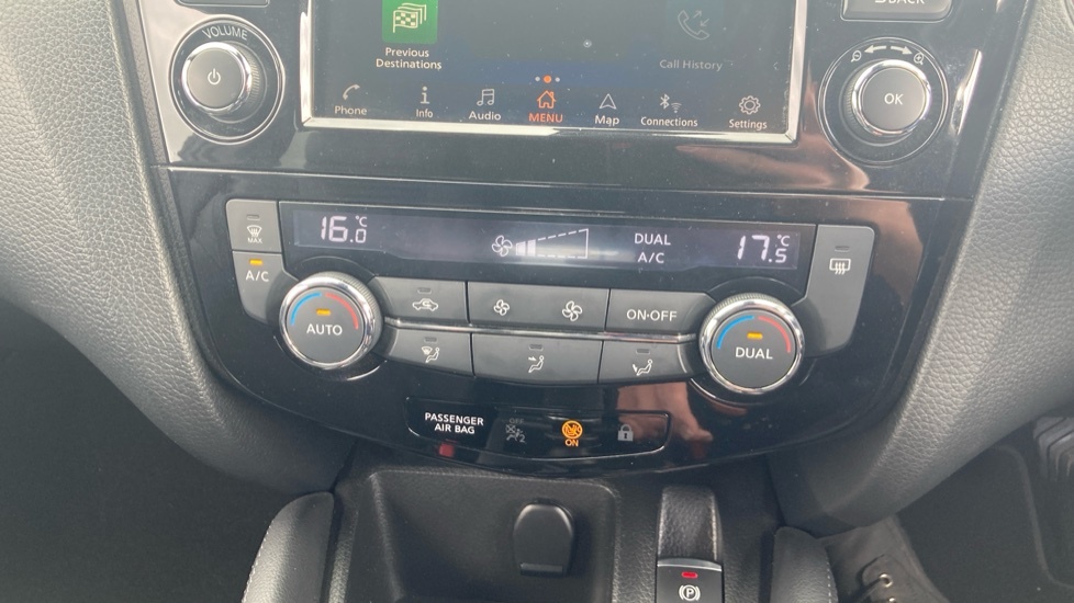 Nissan Qashqai Hatchback #20