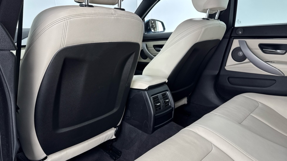 BMW 4 Series 2.0 420I M #35